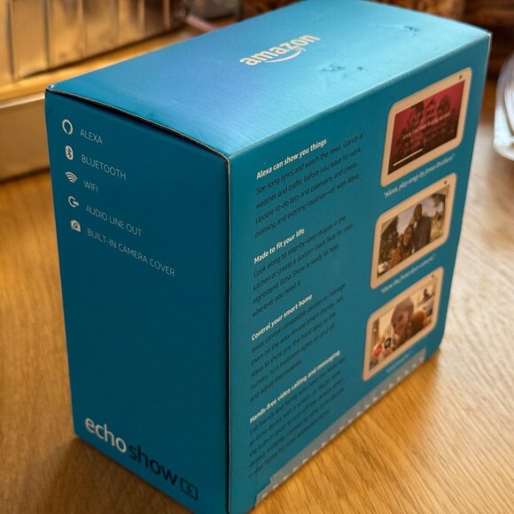 Amazon Echo Show 5 Touchscreen Compact Smart Display w/Alexa, Sandstone, 1st Gen - Picture 7 of 12